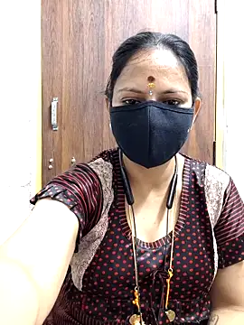 Queen-Neha online show from May 9, 2026, 9:53 pm