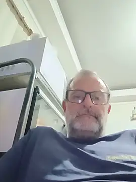 Snapshot of nard53 chatting on May 16, 2026, 12:07 am nard53 online show from May 16, 2026, 12:07 am