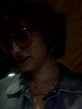 LilithMonette online show from January 9, 2026, 4:04 am