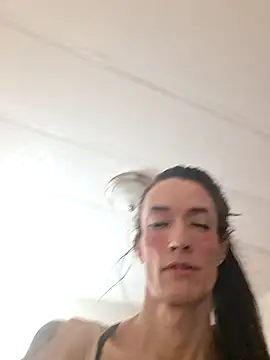 MaitressePomme3 online show from January 9, 2026, 1:36 pm