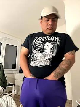 Pelotas2000 online show from November 20, 2025, 4:18 pm