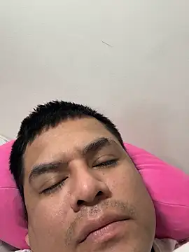 Pelotas2000 online show from November 26, 2025, 3:24 pm