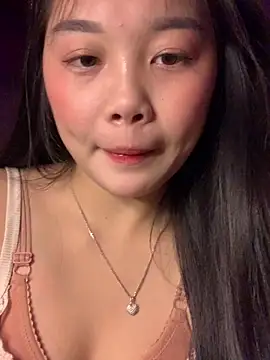 Snapshot of Baa-bee22 chatting on February 4, 2026, 1:44 am Baa-bee22 online show from February 4, 2026, 1:44 am