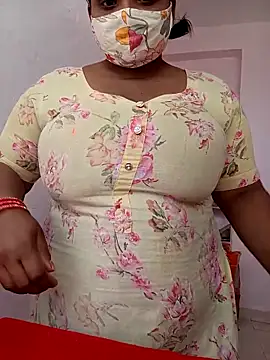 Snapshot of CUTE-LOVE-SWEETS chatting on April 3, 2026, 3:48 am CUTE-LOVE-SWEETS online show from April 3, 2026, 3:48 am