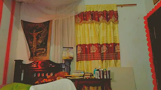 Snapshot of justcallmemargo chatting on November 21, 2025, 11:25 pm justcallmemargo online show from November 21, 2025, 11:25 pm