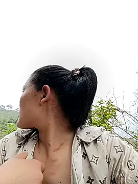 meomeo-00 online show from April 22, 2026, 3:31 am