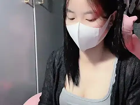 Snapshot of Hellen2999 chatting on November 24, 2025, 1:49 am Hellen2999 online show from November 24, 2025, 1:49 am