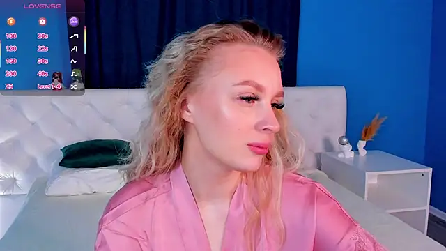 KiraRuiz online show from February 22, 2026, 12:56 am