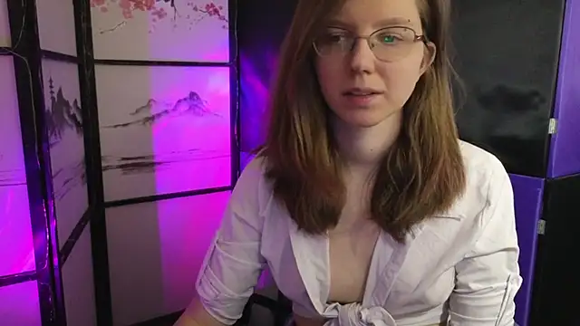 scarlettsrose online show from May 12, 2026, 12:24 pm