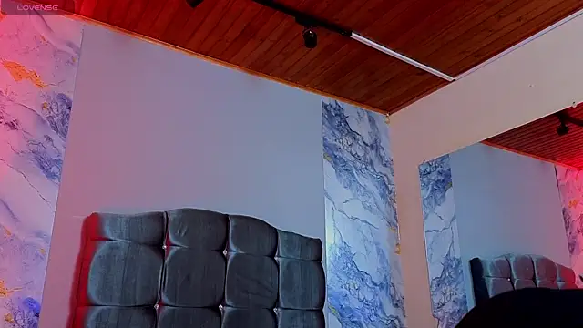 James Adams 01 online show from April 17, 2026, 12:41 pm