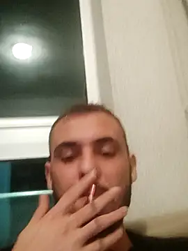 berkkderlerr online show from November 25, 2025, 3:56 pm