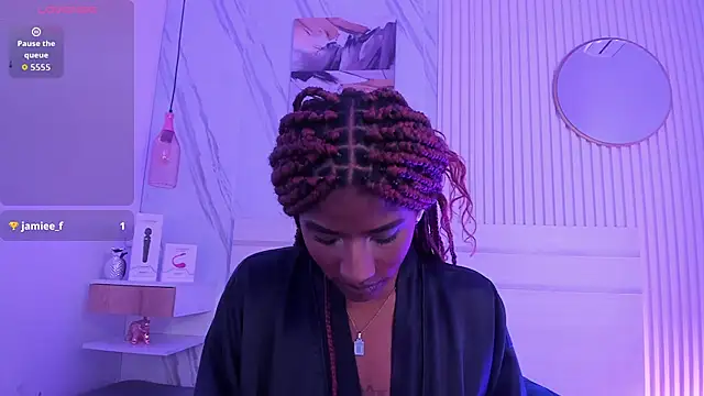 Afro Luna online show from December 18, 2025, 11:27 am