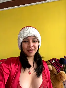 Esmerald 1111 online show from December 2, 2025, 12:54 pm