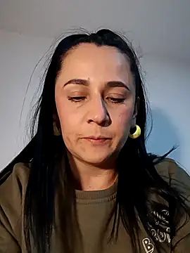 Snapshot of Sex_Annie chatting on February 24, 2026, 4:43 am Sex Annie online show from February 24, 2026, 4:43 am