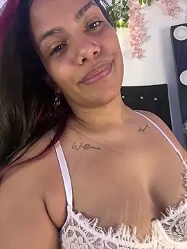 ArielleMillerr- online show from June 5, 2026, 5:51 pm