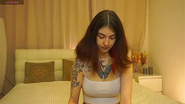 KaKotowski online show from December 3, 2025, 6:10 am