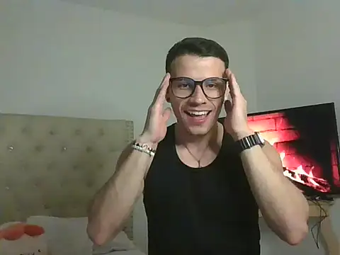 Snapshot of Liam_se chatting on November 18, 2025, 4:06 am Liam se online show from November 18, 2025, 4:06 am