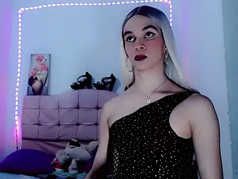 Snapshot of Karla_hot777 chatting on February 9, 2026, 4:05 am Karla hot777 online show from February 9, 2026, 4:05 am