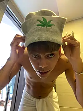 Jin kougasaki online show from November 22, 2025, 12:37 pm