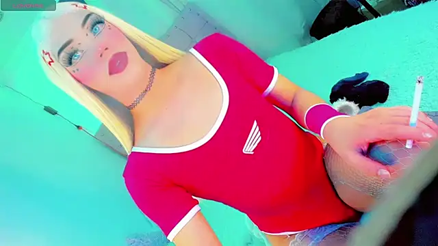 Snapshot of Shiaki_04 chatting on March 3, 2026, 3:56 am Shiaki 04 online show from March 3, 2026, 3:56 am