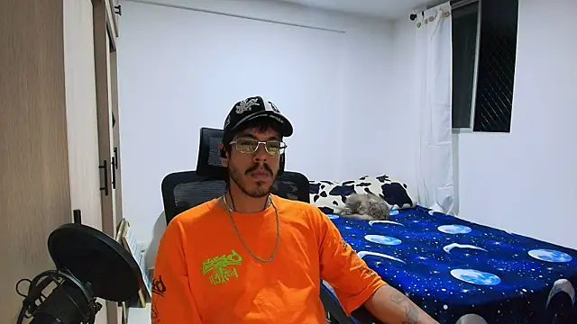 naitt  online show from November 24, 2025, 11:26 pm