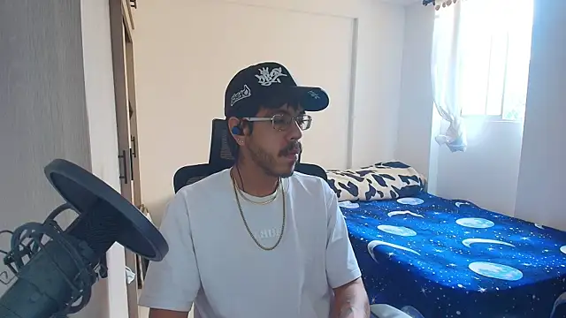 naitt  online show from November 25, 2025, 2:17 pm