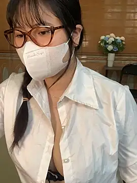 hide from colleagues online show from April 30, 2026, 4:30 am