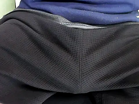 Snapshot of localboybbsr chatting on December 14, 2025, 4:56 pm localboybbsr online show from December 14, 2025, 4:56 pm