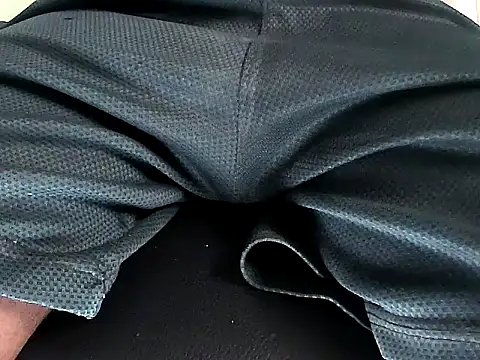 Snapshot of localboybbsr chatting on February 5, 2026, 5:06 pm localboybbsr online show from February 5, 2026, 5:06 pm