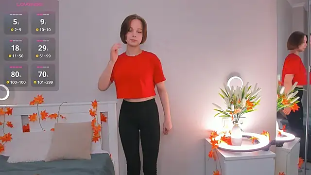 UmbraVelour online show from December 2, 2025, 3:07 pm