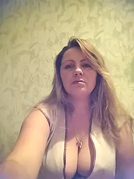 Anastasia22632 online show from December 4, 2025, 9:23 pm