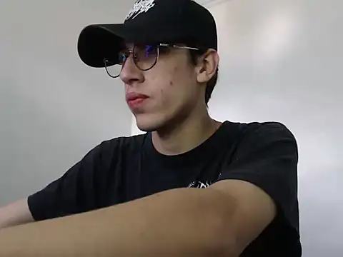 Dio  morningstar online show from November 18, 2025, 4:33 pm