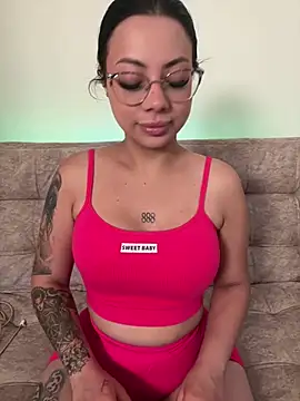 Megan Ivy online show from March 25, 2026, 11:16 am