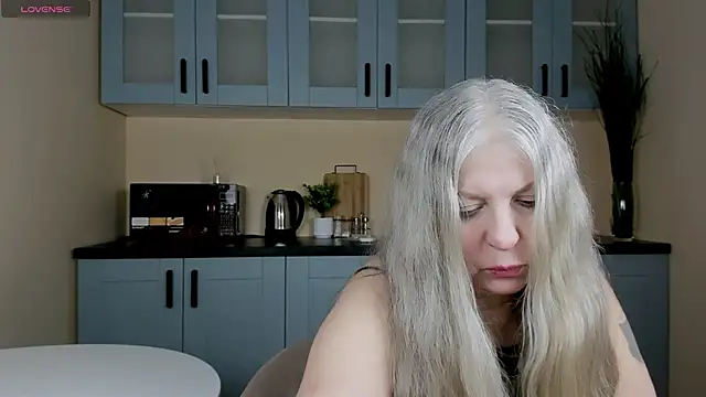 mariabelladonna online show from March 7, 2026, 11:02 pm