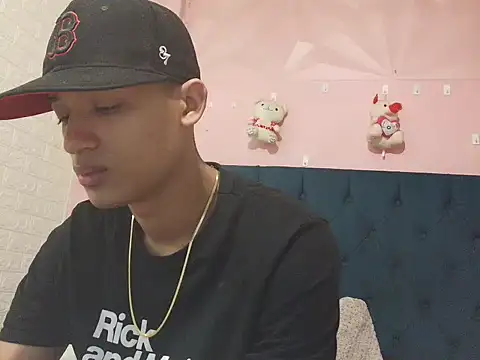 Snapshot of saniasex2025 chatting on November 29, 2025, 2:42 pm saniasex2025 online show from November 29, 2025, 2:42 pm