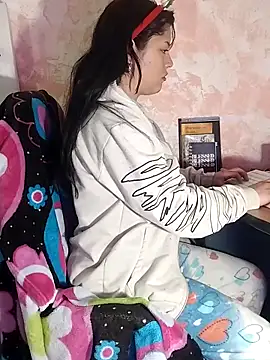 Juliana Vip online show from December 1, 2025, 9:25 am