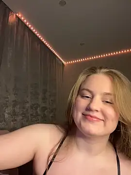 Snapshot of _whorimi chatting on December 5, 2025, 2:25 pm whorimi online show from December 5, 2025, 2:25 pm