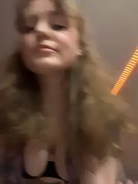 Snapshot of _whorimi chatting on January 7, 2026, 4:42 pm whorimi online show from January 7, 2026, 4:42 pm