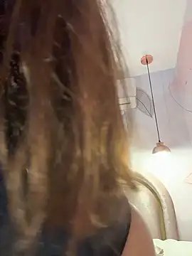 Snapshot of IsabelaStefano chatting on November 25, 2025, 3:06 am IsabelaStefano online show from November 25, 2025, 3:06 am