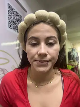 MiaWhiteBunny online show from June 27, 2026, 8:58 pm