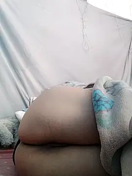 Emmyxxx online show from February 6, 2026, 4:43 pm