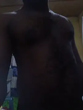 Snapshot of Strongdick199 chatting on July 18, 2026, 1:32 am Strongdick199 online show from July 18, 2026, 1:32 am