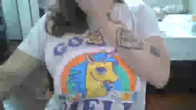 Snapshot of xxxluana chatting on April 29, 2026, 1:37 pm xxxluana online show from April 29, 2026, 1:37 pm