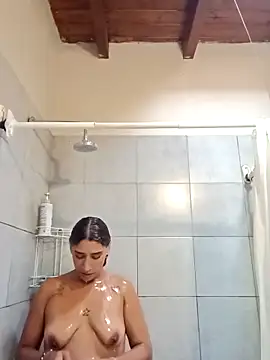 cata bronw online show from February 4, 2026, 4:57 pm