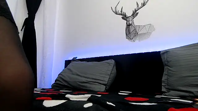 sweetl30 online show from March 28, 2026, 6:02 am