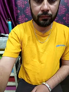 Cute Lucky online show from February 19, 2026, 10:00 am