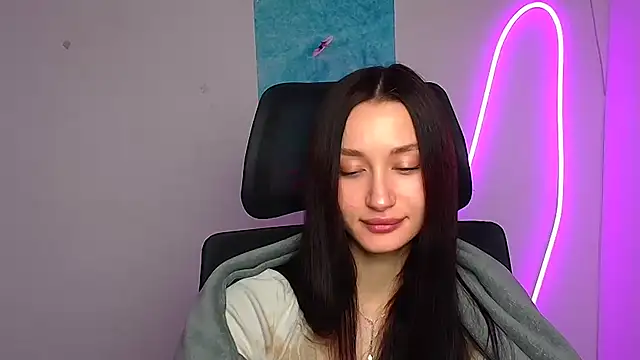 Stella XO online show from April 7, 2026, 5:41 am