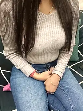 pure beauty03 online show from December 4, 2025, 5:28 am