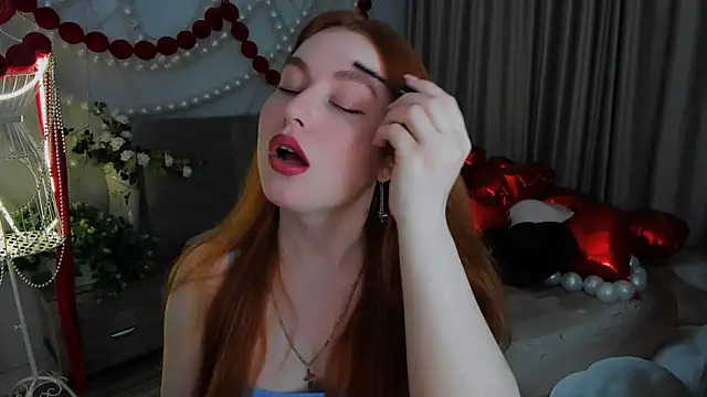 Snapshot of AirySilhouette chatting on February 19, 2026, 4:08 am AirySilhouette online show from February 19, 2026, 4:08 am