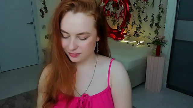 Snapshot of AirySilhouette chatting on February 20, 2026, 10:05 am AirySilhouette online show from February 20, 2026, 10:05 am